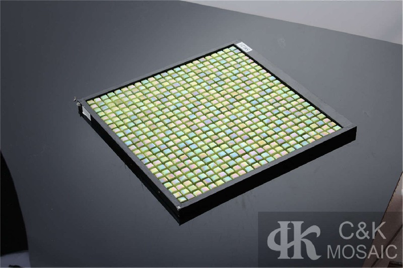 Hot selling Green Square Glass Recycled glass mosaic for backsplash SWL21