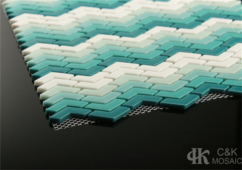 Interesting Green Mix Chevron Glass Mosaic Tiles For Swimming Pool MSAG6002B