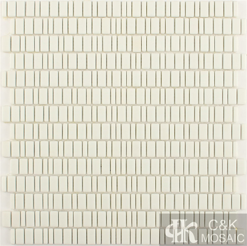 Eco-friendly White Rectangle Glass Mosaic Tiles For Accent Walls MSBM1009B